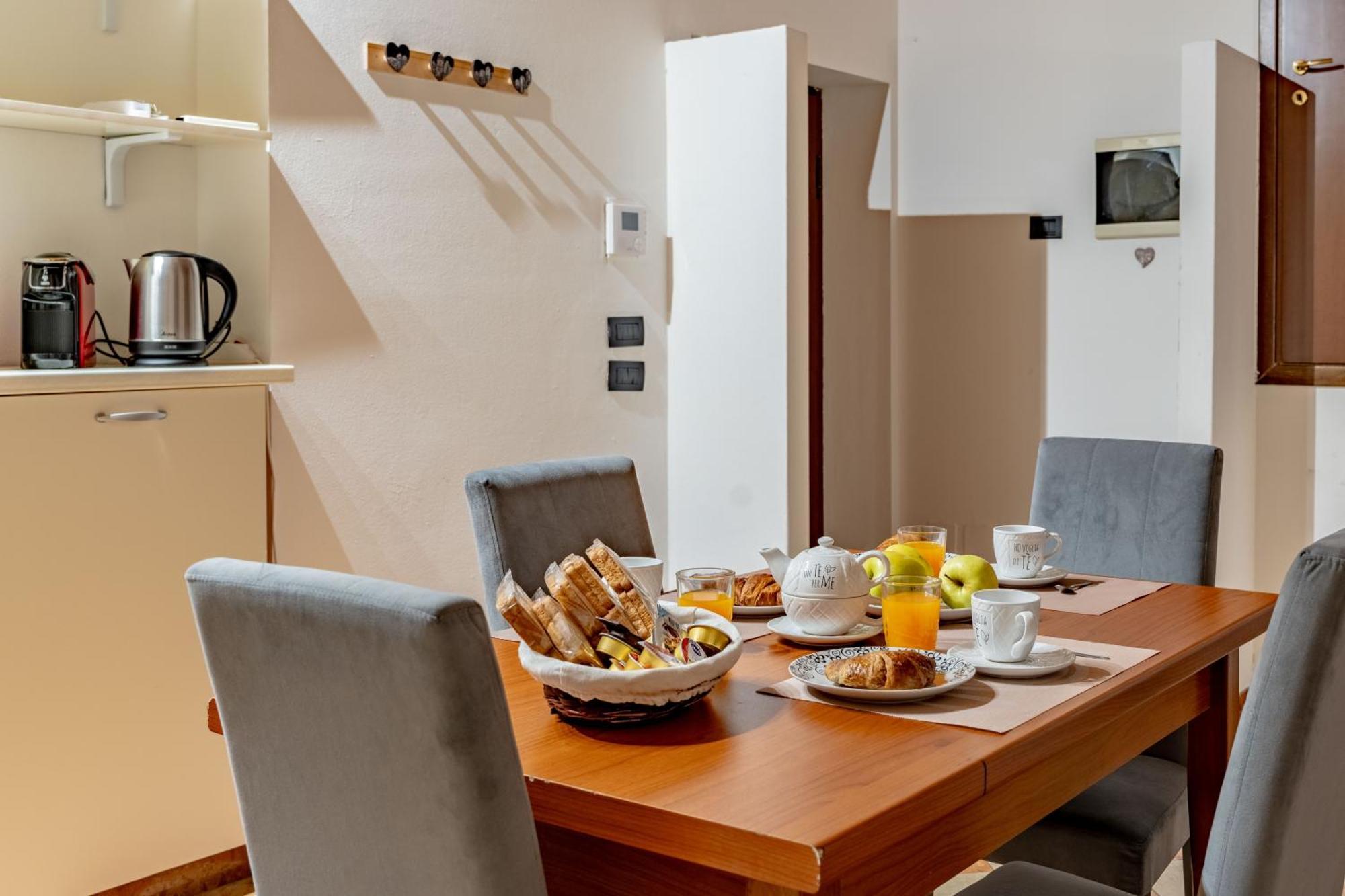 -Near Arena & Giuletta- Pet Friendly Mazzini Palace Βερόνα Εξωτερικό φωτογραφία