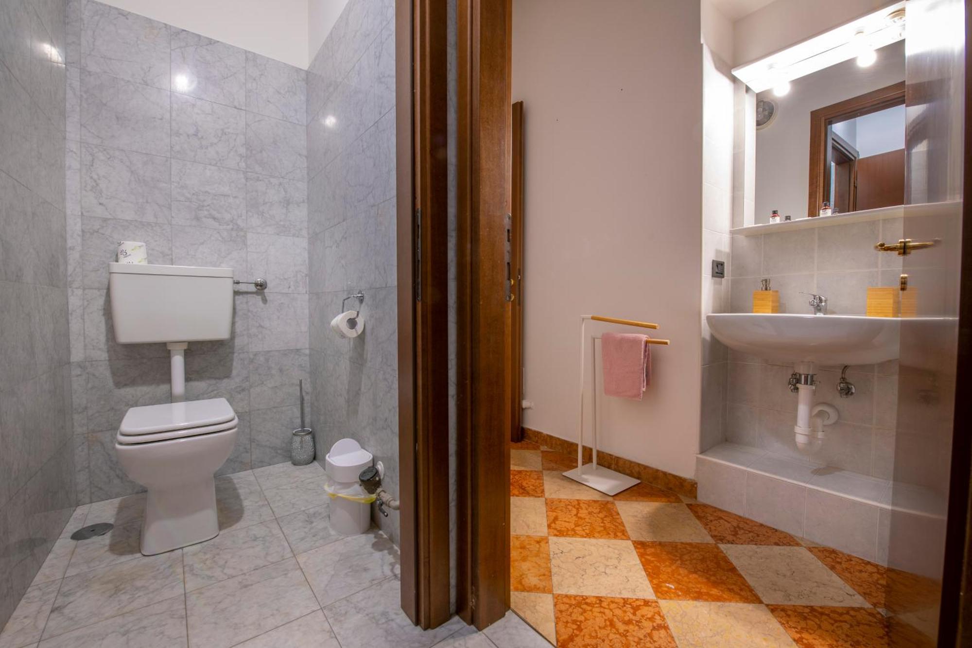 -Near Arena & Giuletta- Pet Friendly Mazzini Palace Βερόνα Εξωτερικό φωτογραφία